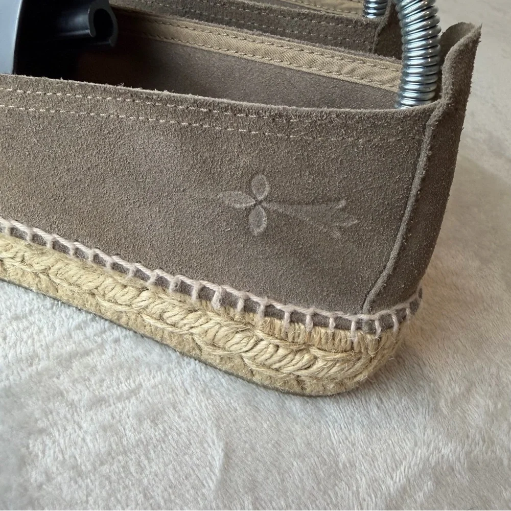 Manebí Suede Slip-On Espadrilles Taupe EU 41 US 11 Made in Spain Neutral